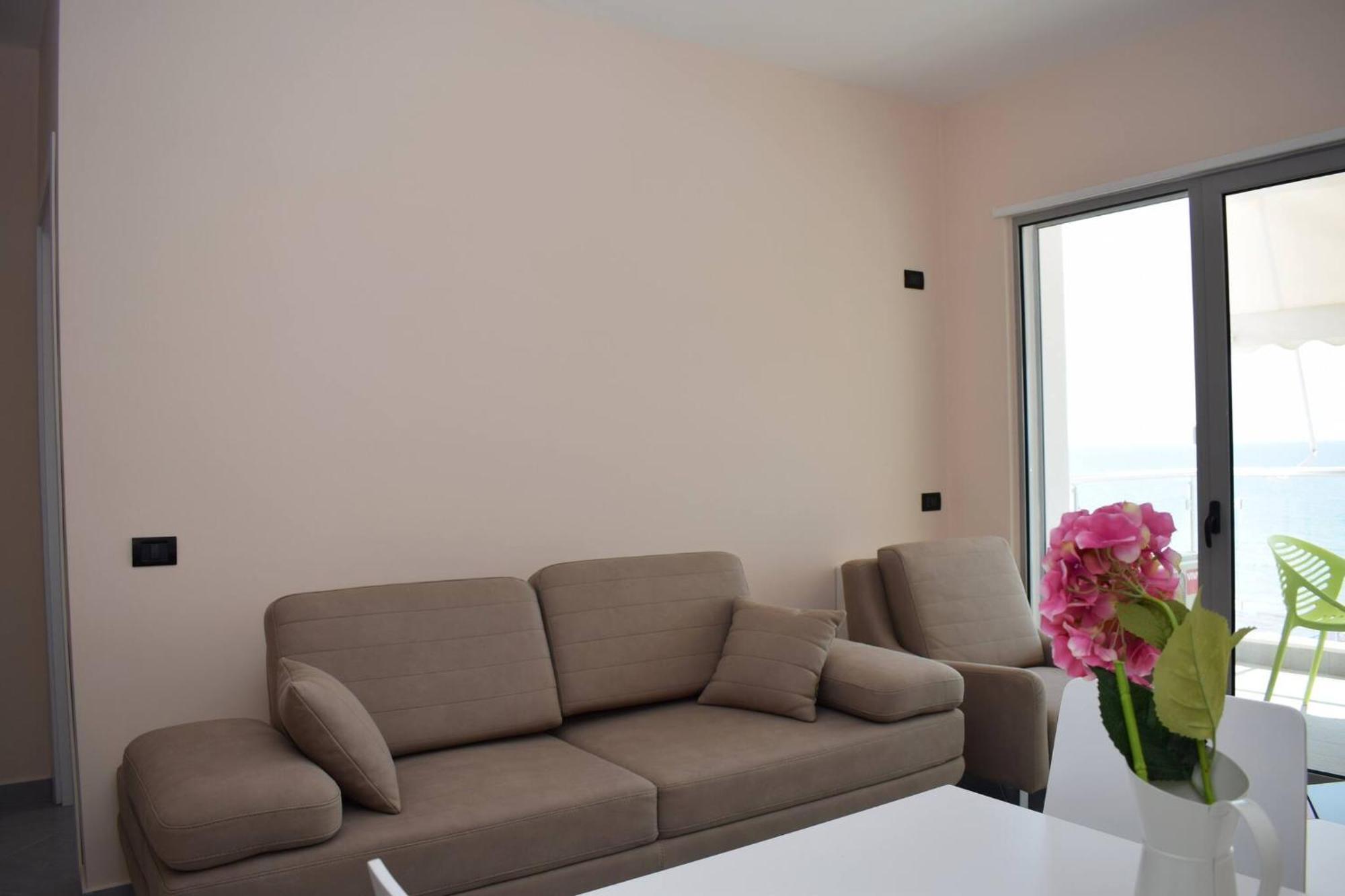 Brisa Del Mar Apartments Durrës Exteriör bild