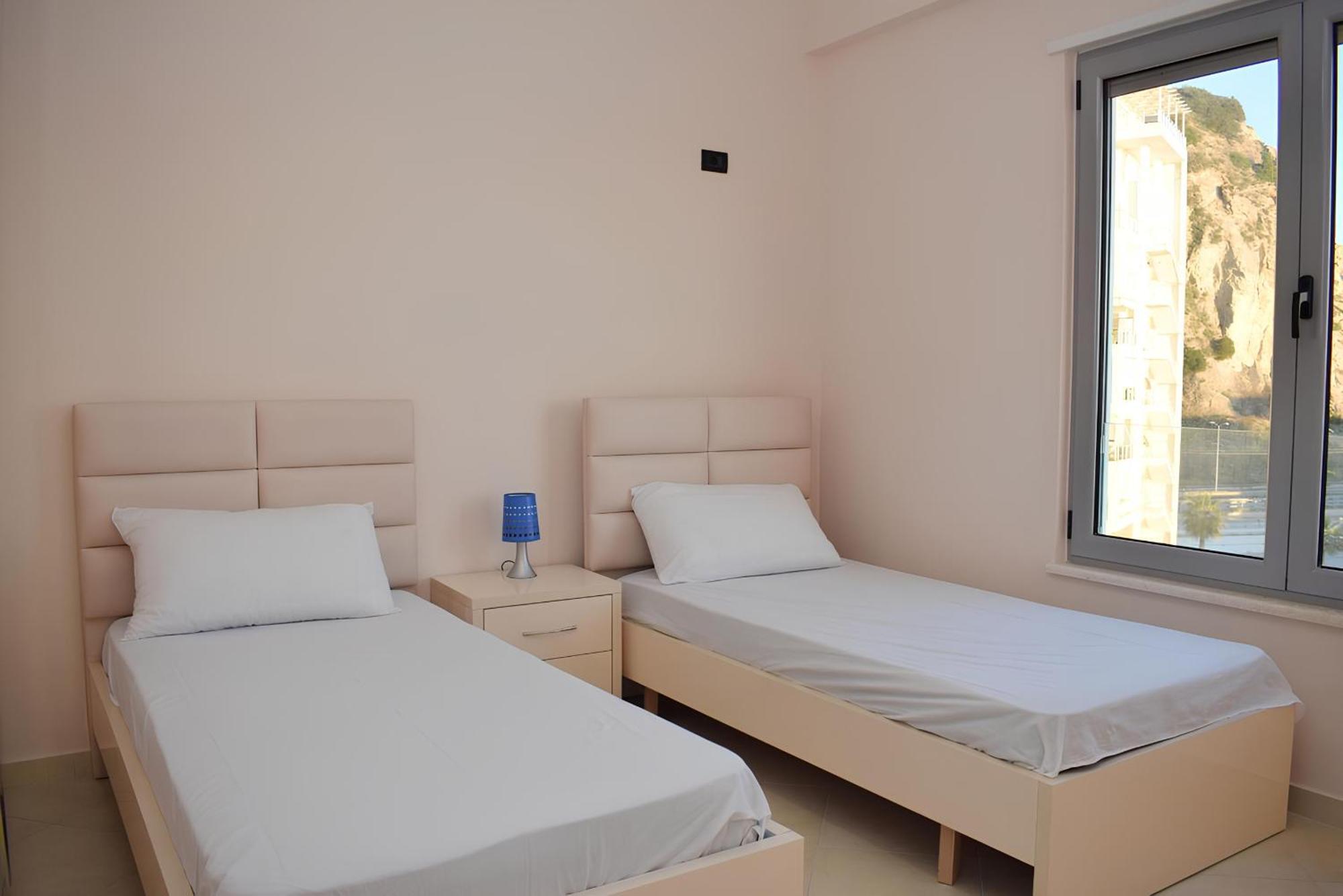 Brisa Del Mar Apartments Durrës Exteriör bild