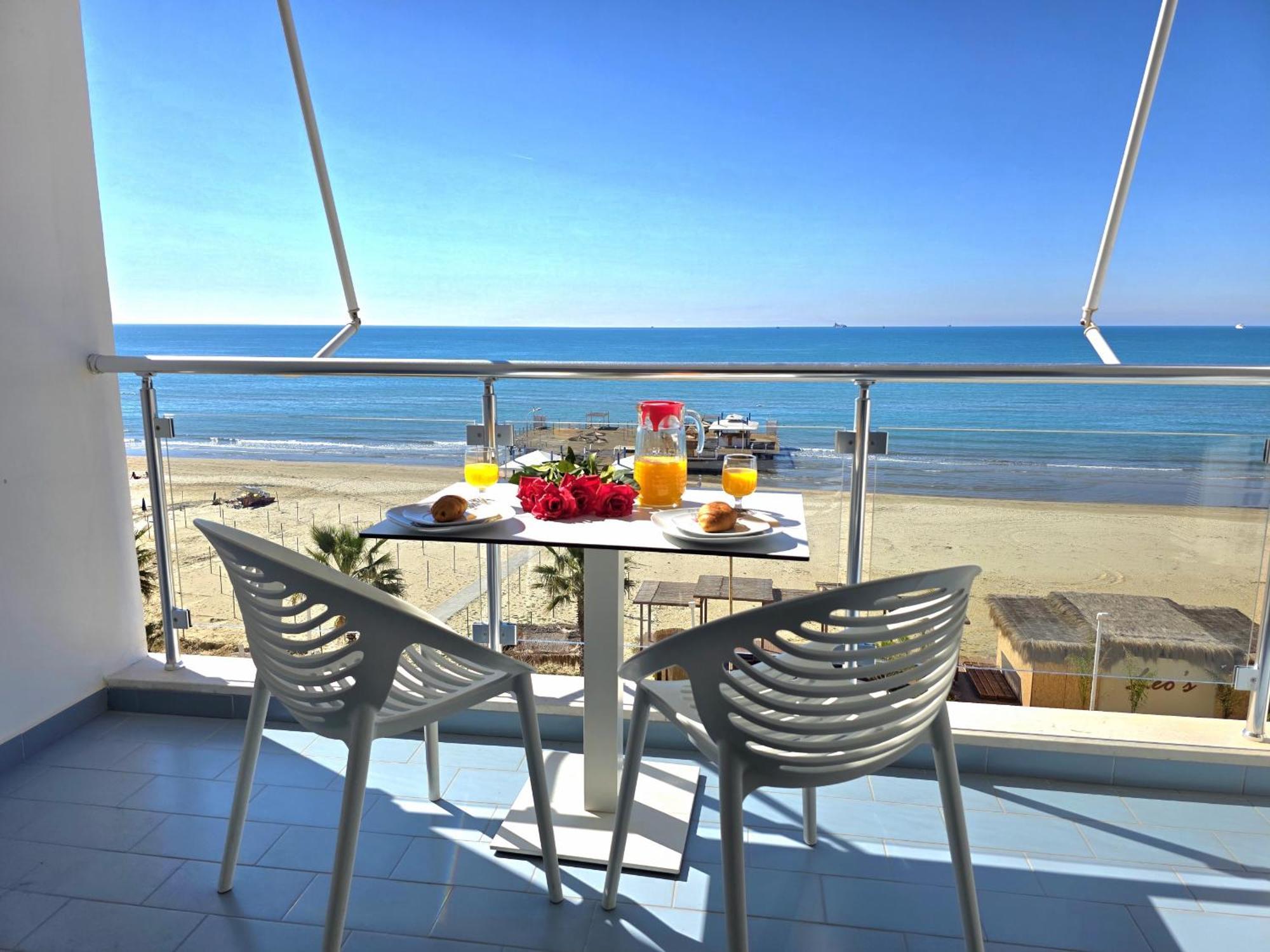 Brisa Del Mar Apartments Durrës Exteriör bild