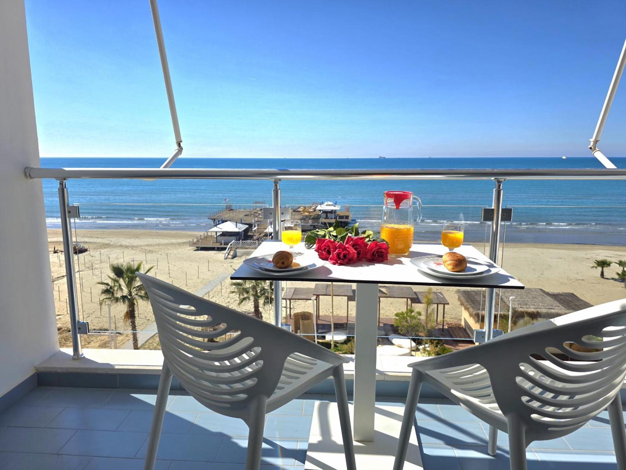Brisa Del Mar Apartments Durrës Exteriör bild